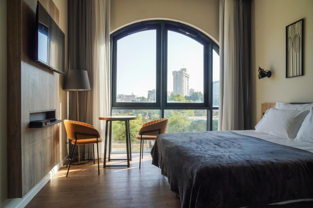 Apartique Hotel エルサレム エクステリア 写真