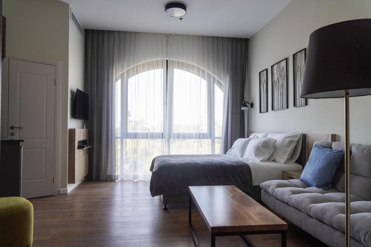 Apartique Hotel エルサレム エクステリア 写真