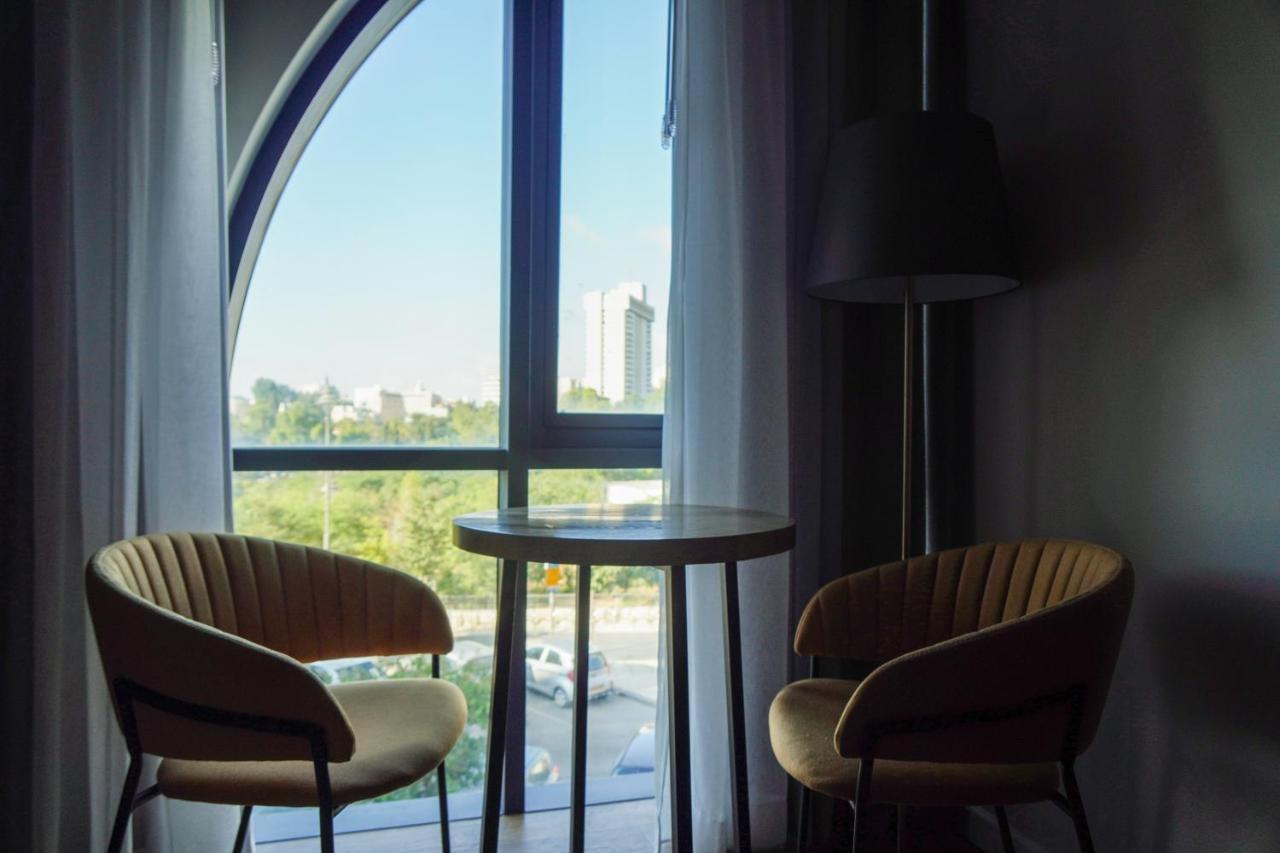 Apartique Hotel エルサレム エクステリア 写真