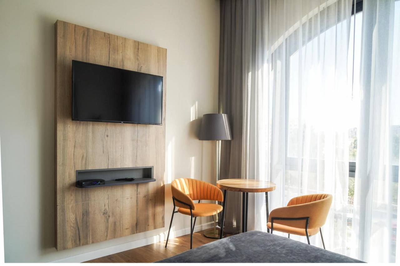 Apartique Hotel エルサレム エクステリア 写真