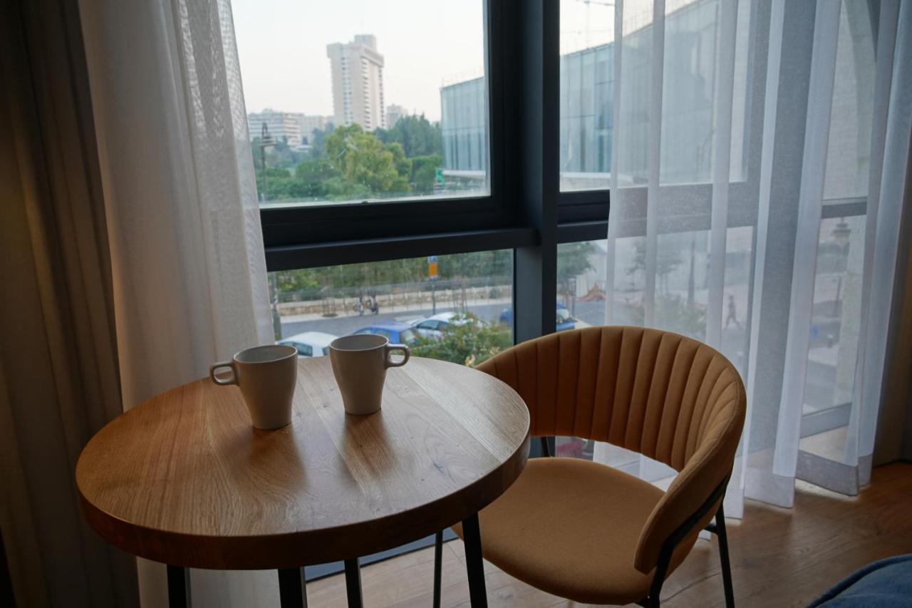 Apartique Hotel エルサレム エクステリア 写真
