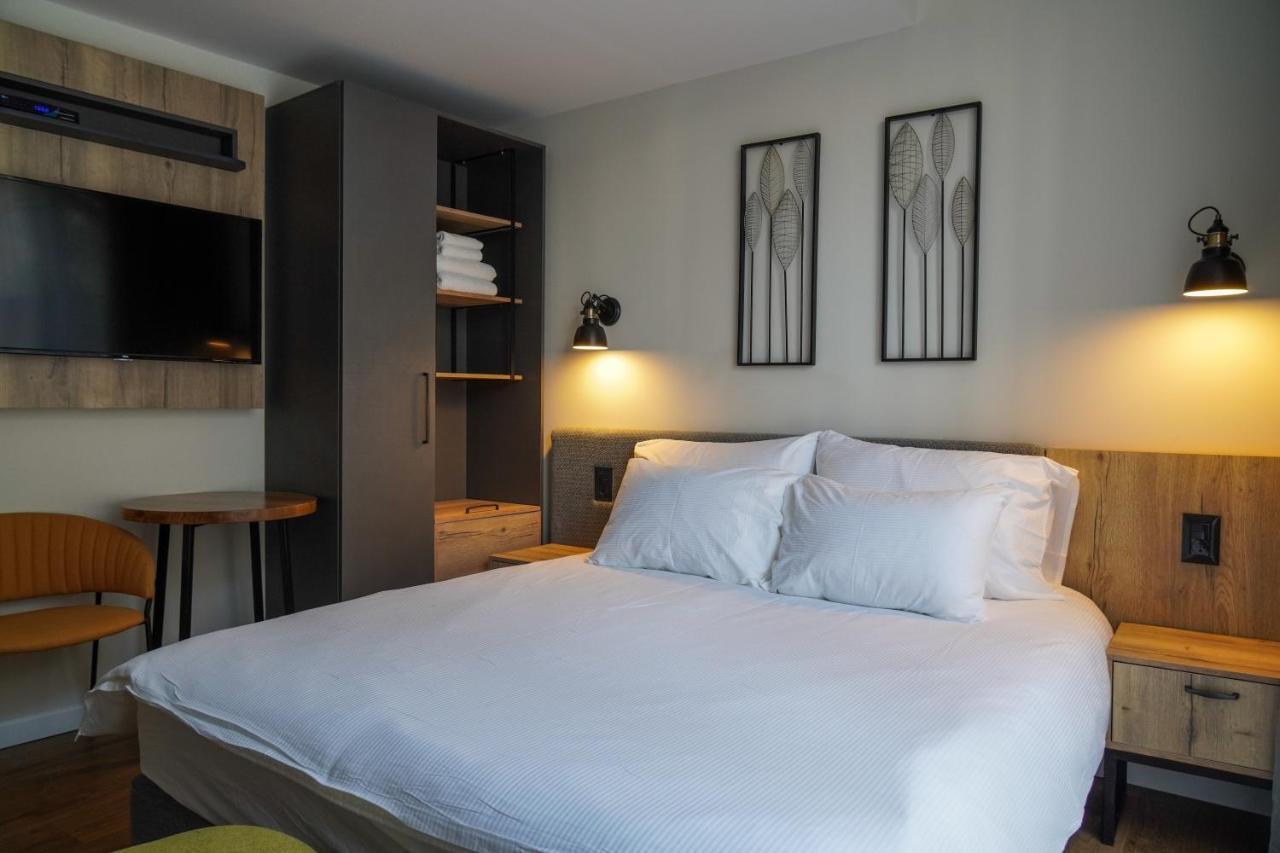 Apartique Hotel エルサレム エクステリア 写真